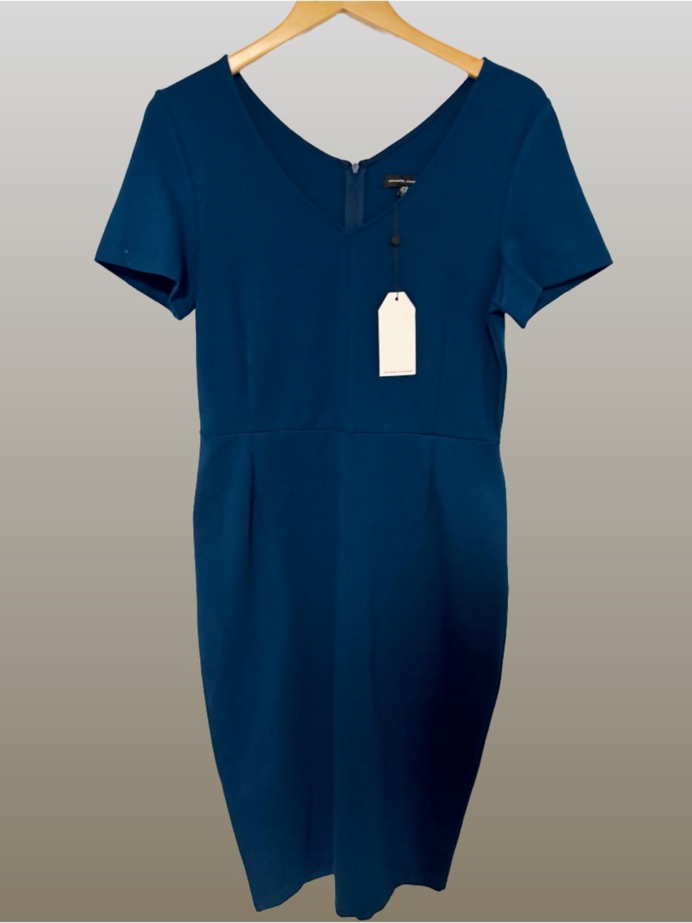 NWT Universal Standard Executive ponte v-neck teal dress in 2XS (US 6-8)